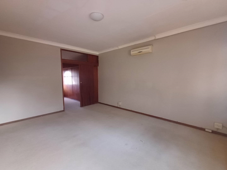 4 Bedroom Property for Sale in Bayswater Free State